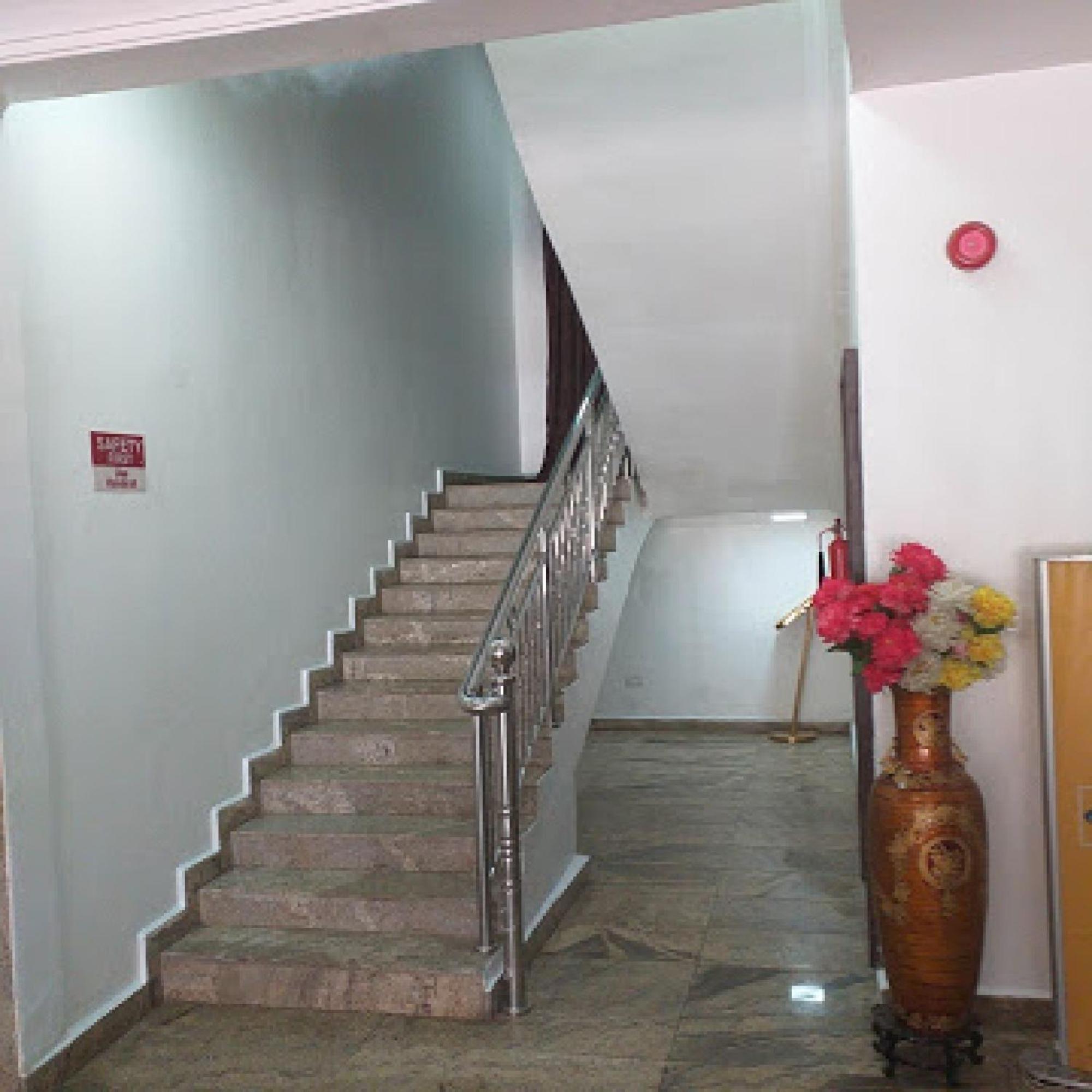 Room In Bb - Immaculate Royal International Hotel Owerri Buitenkant foto